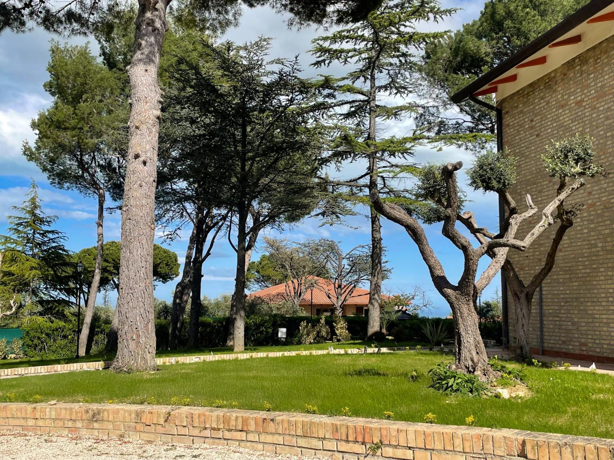 Villa Lucilla - B&B Rooms And Pool Potenza Picena Luaran gambar